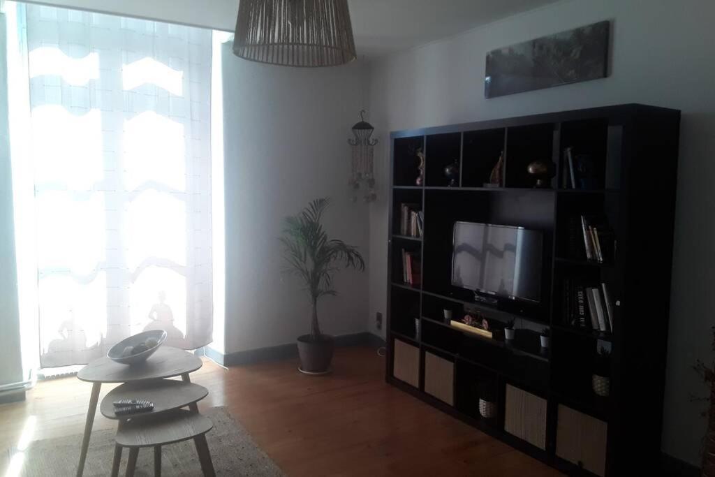 Appartement Chaleureux De 82M2 Proche De Vulcania Pontaumur Exteriér fotografie