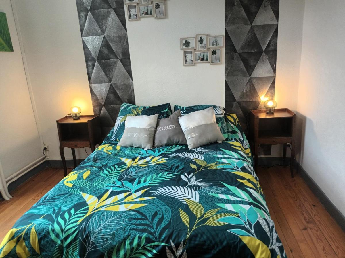 Appartement Chaleureux De 82M2 Proche De Vulcania Pontaumur Exteriér fotografie