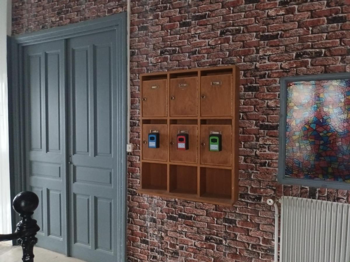 Appartement Chaleureux De 82M2 Proche De Vulcania Pontaumur Exteriér fotografie