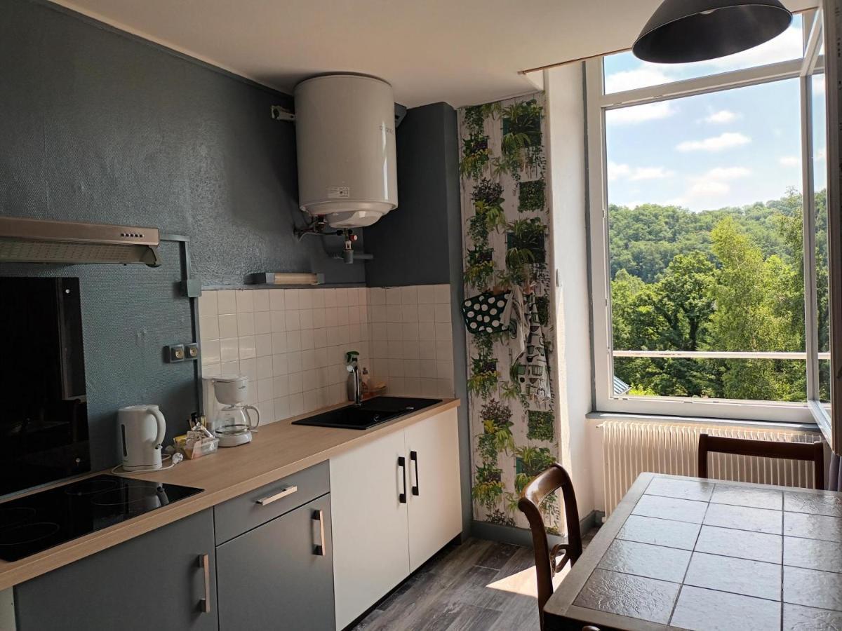 Appartement Chaleureux De 82M2 Proche De Vulcania Pontaumur Exteriér fotografie