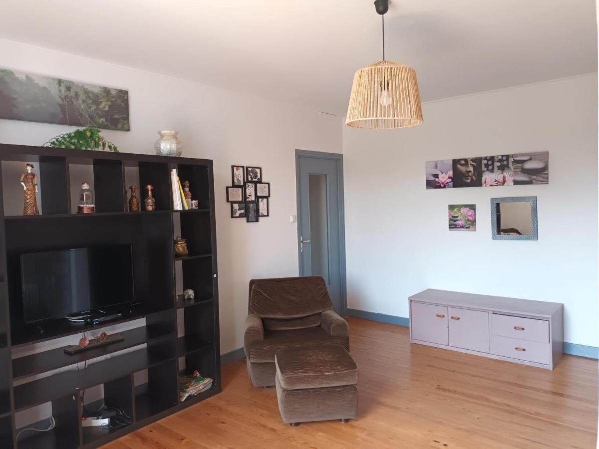 Appartement Chaleureux De 82M2 Proche De Vulcania Pontaumur Exteriér fotografie